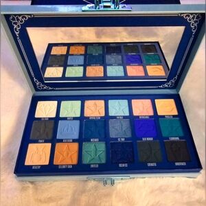 Jeffree Star 💙Blue Blood💙 Palette . Brand New 💎